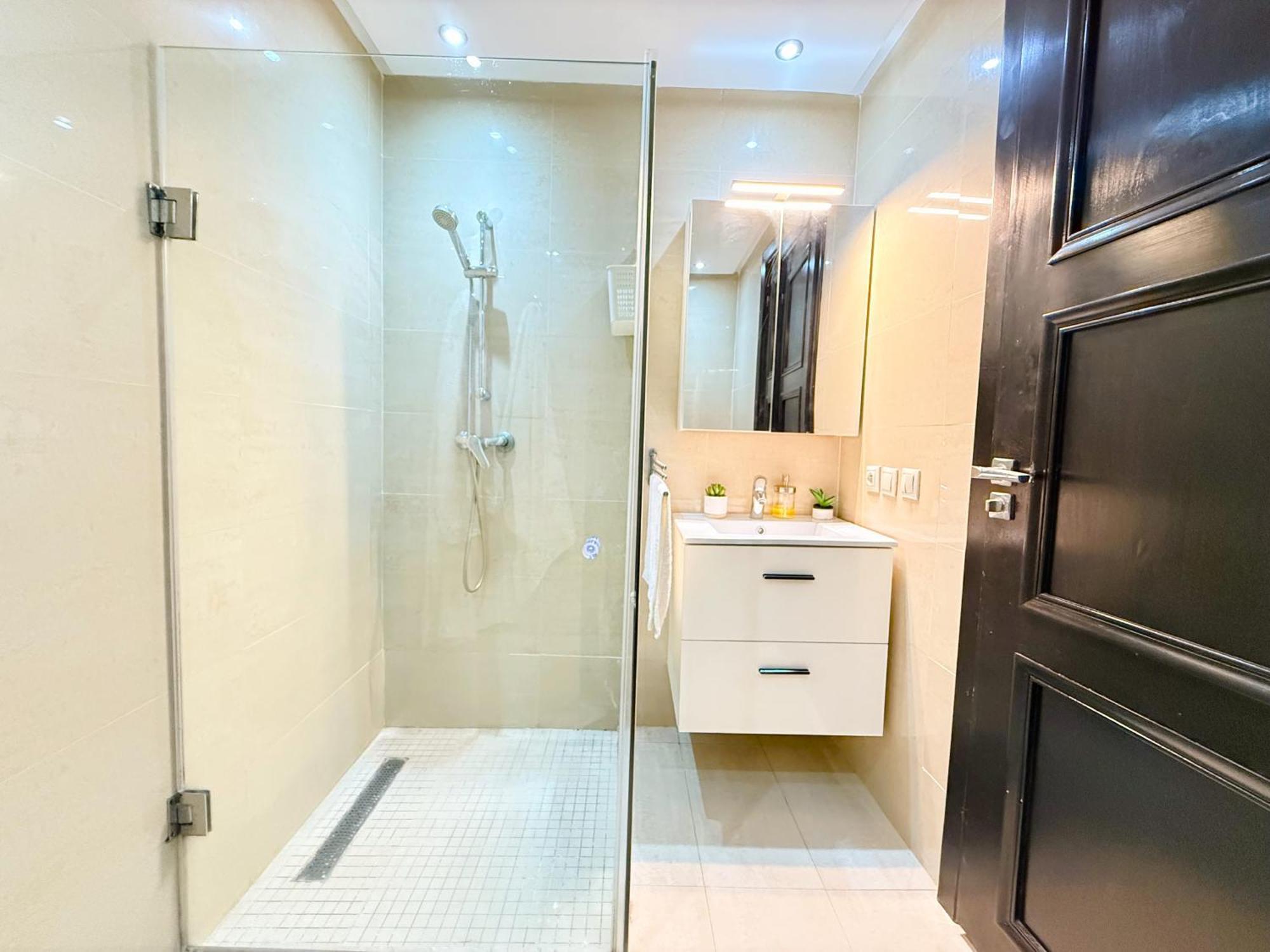 קזבלנקה Cosy Greeny 3 Bdr - Downtown Near Oasis Train And Tramway מראה חיצוני תמונה